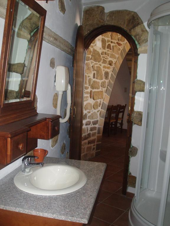 Villa Kamilari Room photo